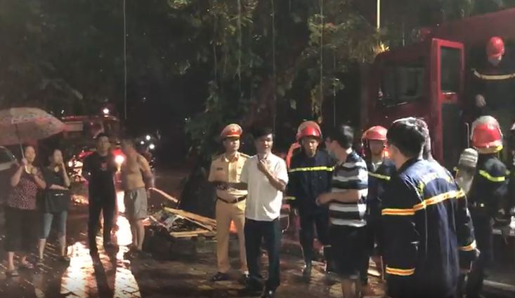 Giải cứu thành công 7 nạn nhân bị mắc kẹt vụ cháy tại số 5H+5K Trần Hưng Đạo, quận Hồng bàng